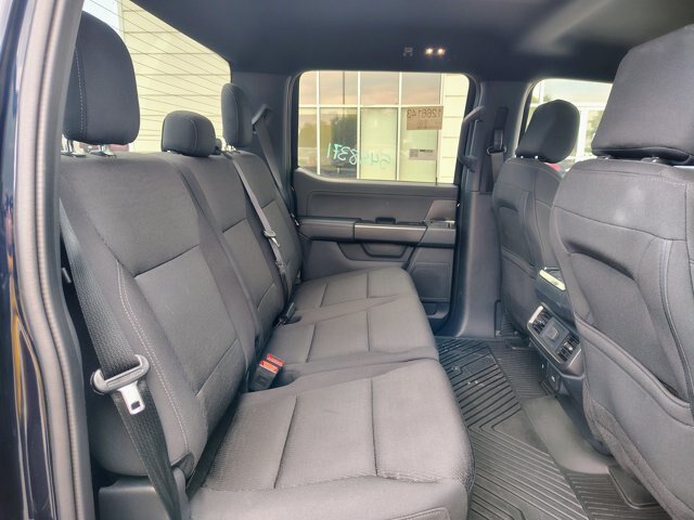 Certified 2024 Ford F150 XLT w/ XLT Black Appearance Package AWD/4WD image 17