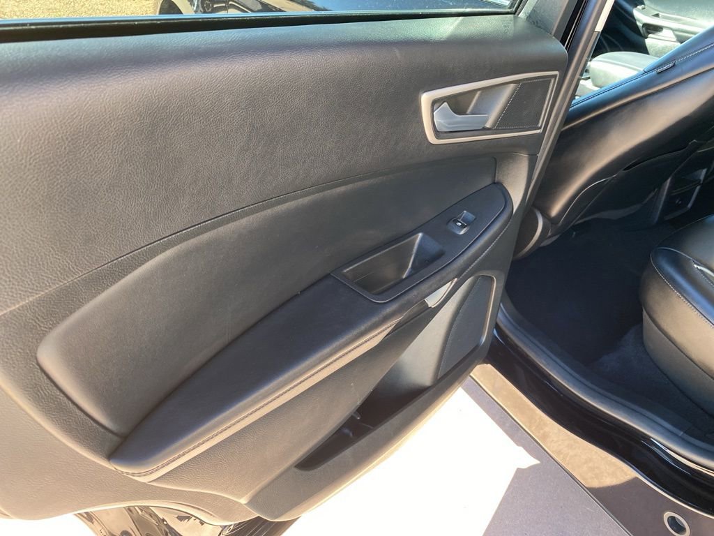 Certified 2023 Ford Edge SEL image 16