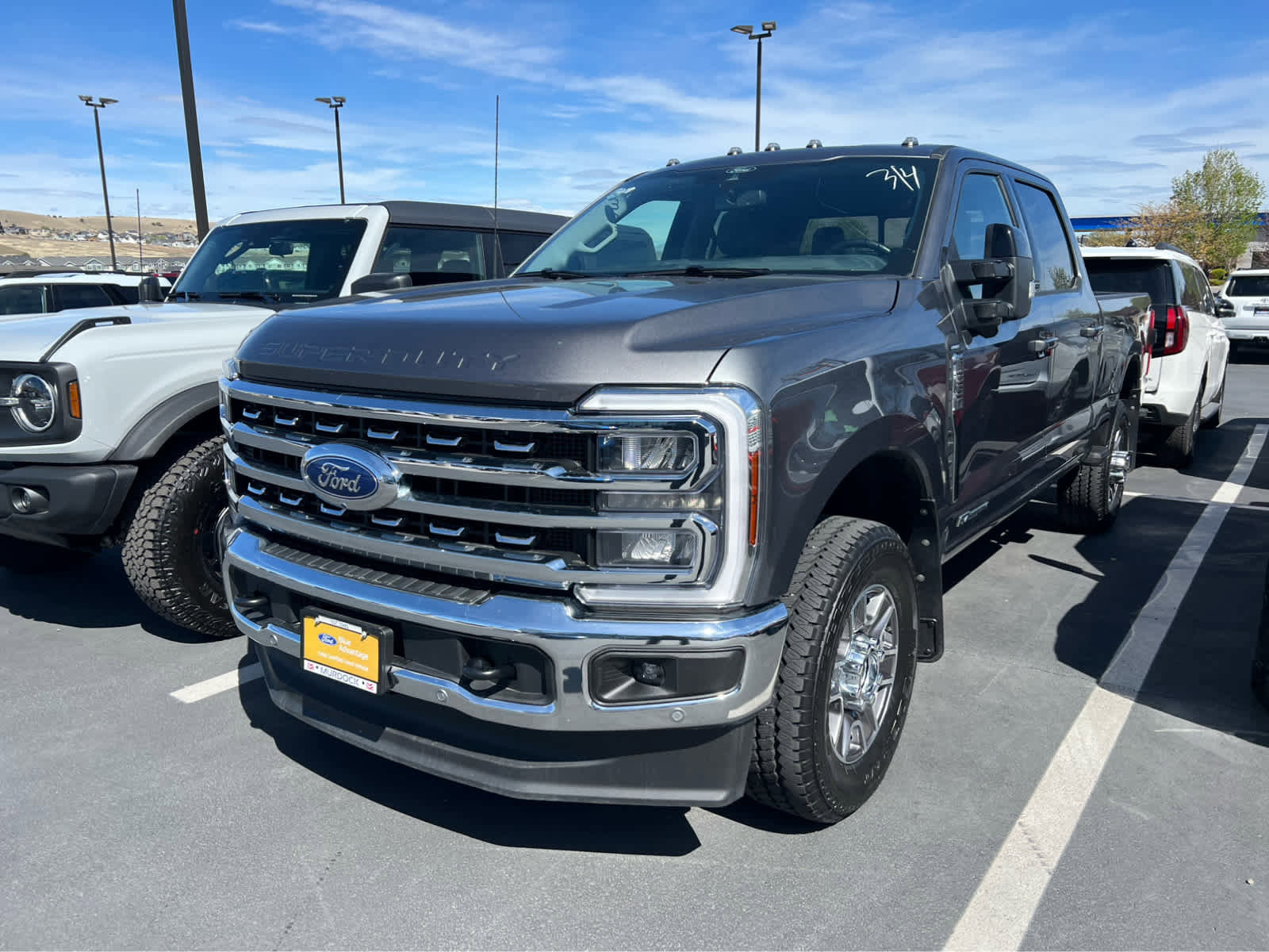 Certified 2025 Ford F350 Lariat w/ Lariat Ultimate Package AWD/4WD image 1