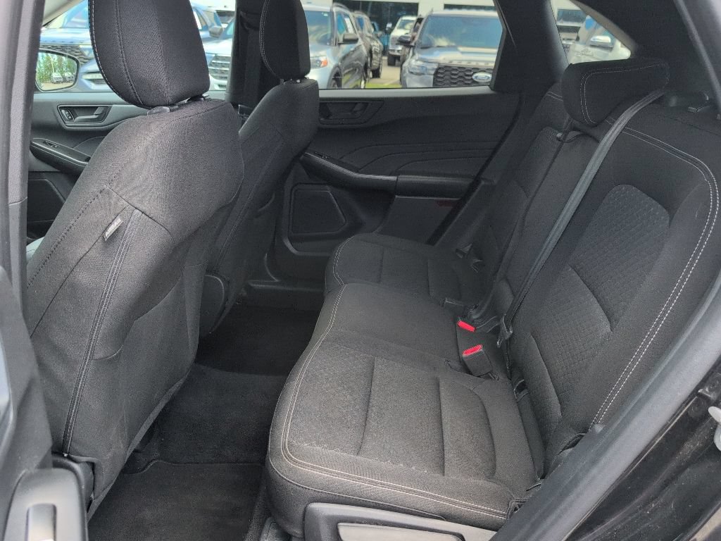 Certified 2024 Ford Escape Active AWD/4WD image 11