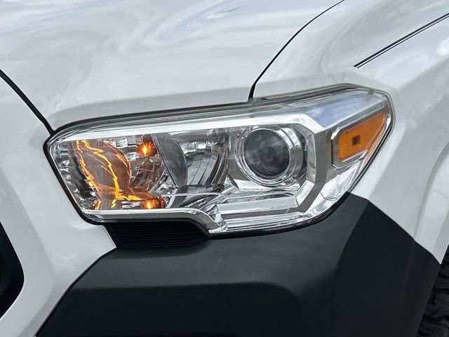 Used 2021 Toyota Tacoma SR image 9
