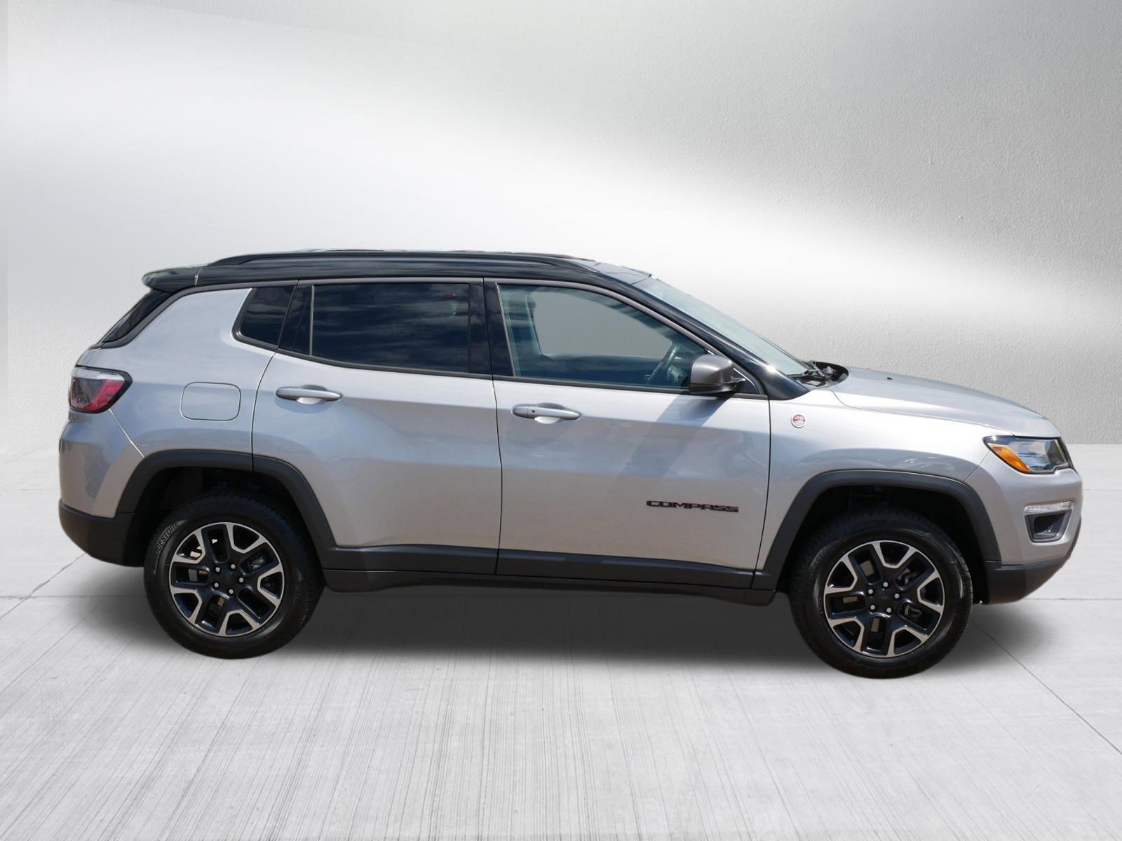 Used 2019 Jeep Compass Trailhawk w/ Safety & Security Group AWD/4WD image 8