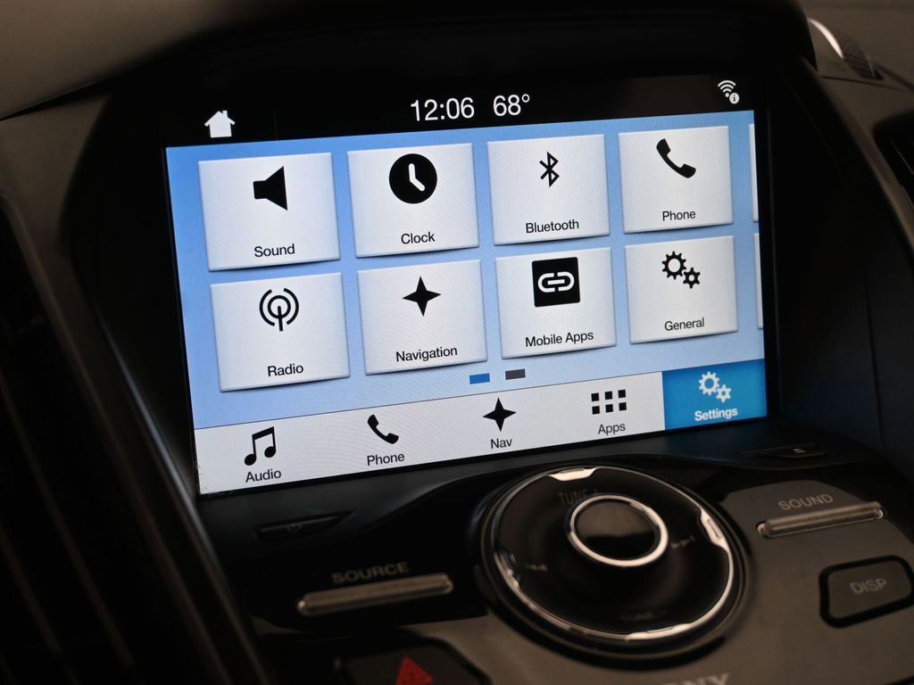 Certified 2017 Ford Escape Titanium w/ Equipment Group 301A image 22