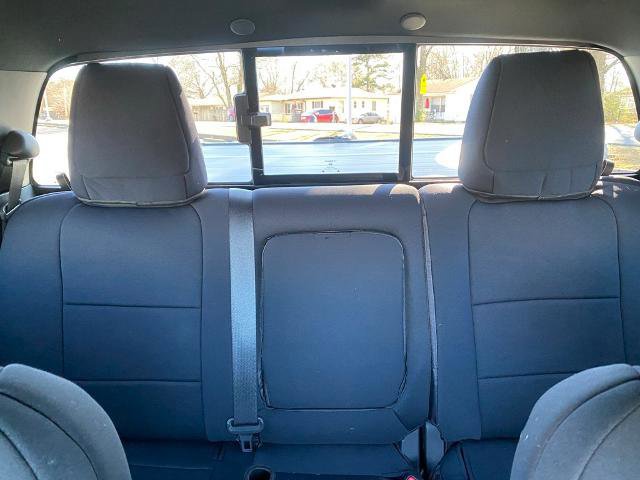 Used 2025 Nissan Frontier PRO-4X image 25