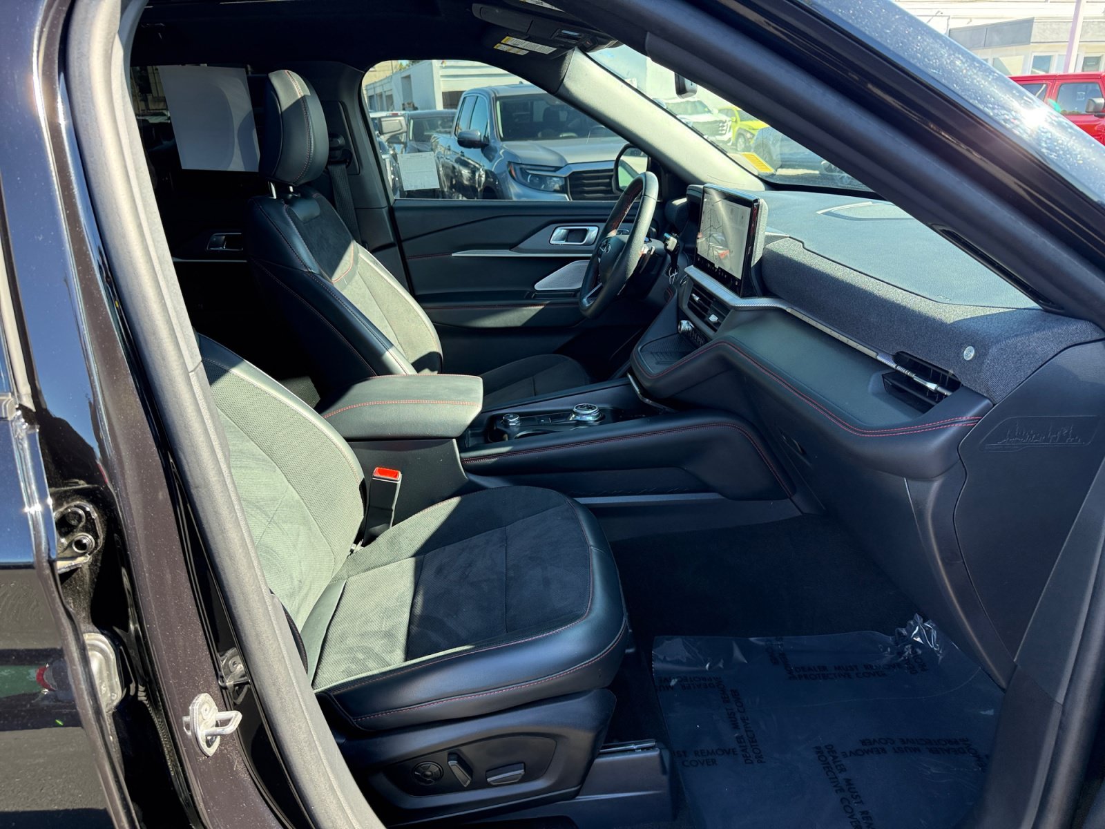 Certified 2025 Ford Explorer ST w/ Sun And Sound Package AWD/4WD image 20