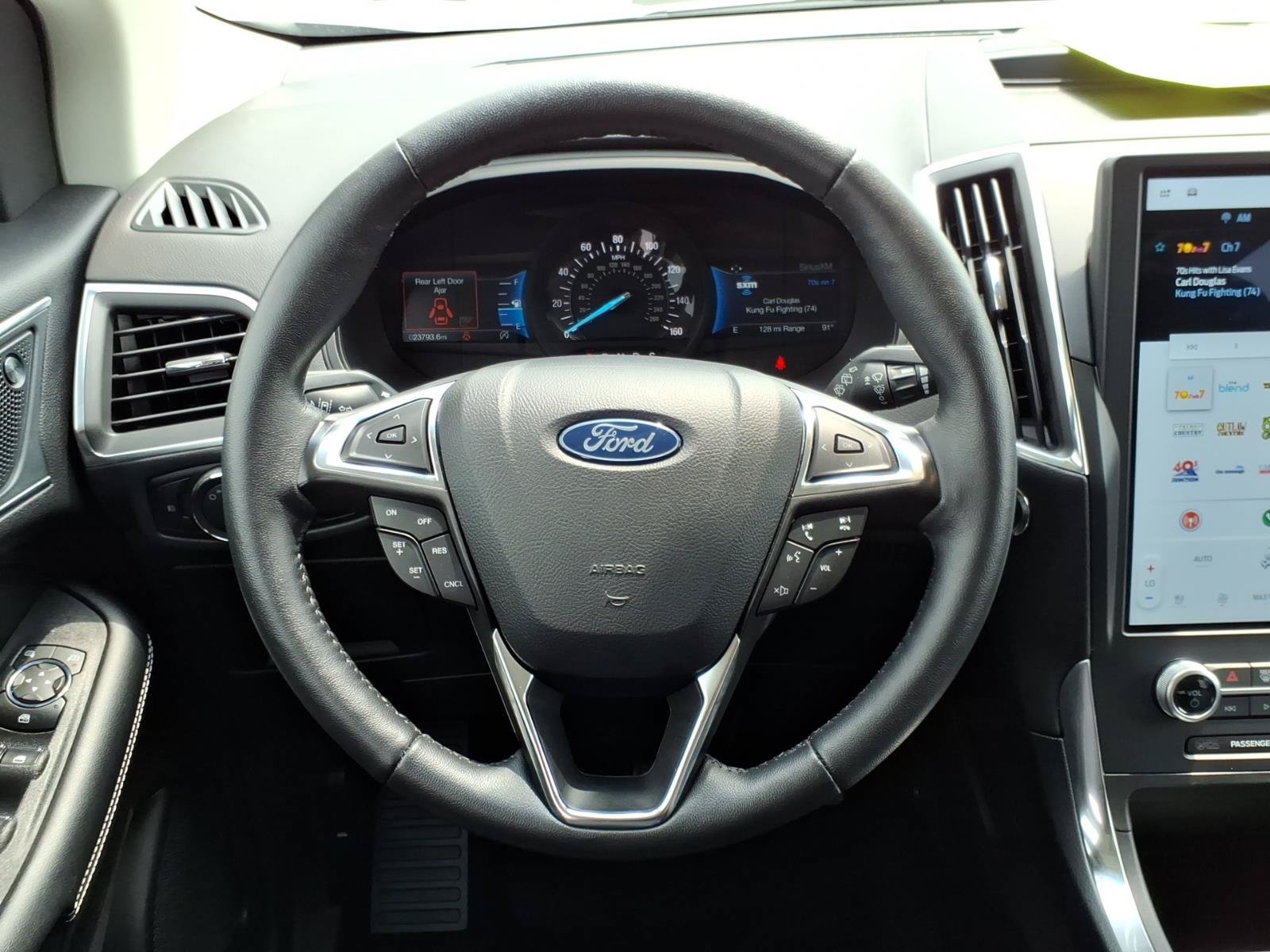 Certified 2024 Ford Edge Titanium AWD/4WD image 11