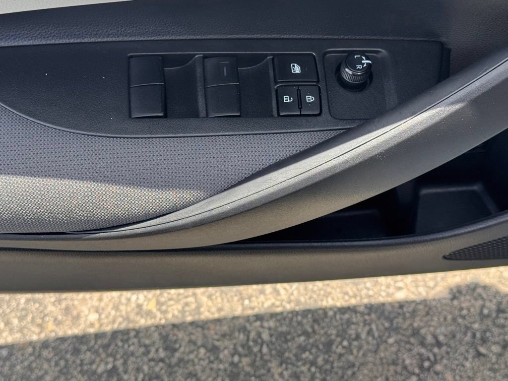 Used 2024 Toyota Corolla LE FWD image 16