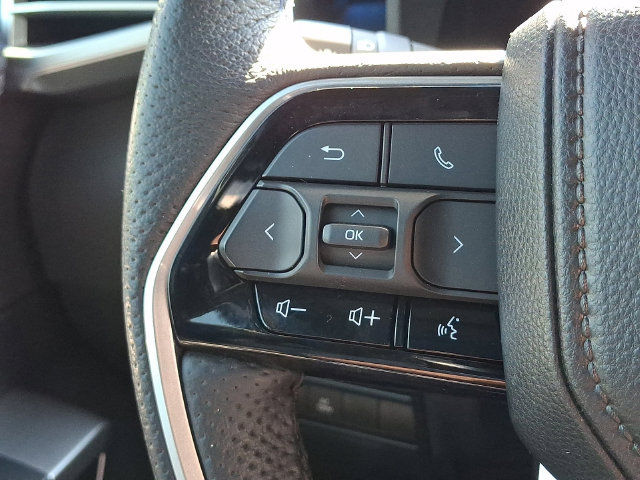 Used 2023 Toyota Sequoia Platinum AWD/4WD image 26