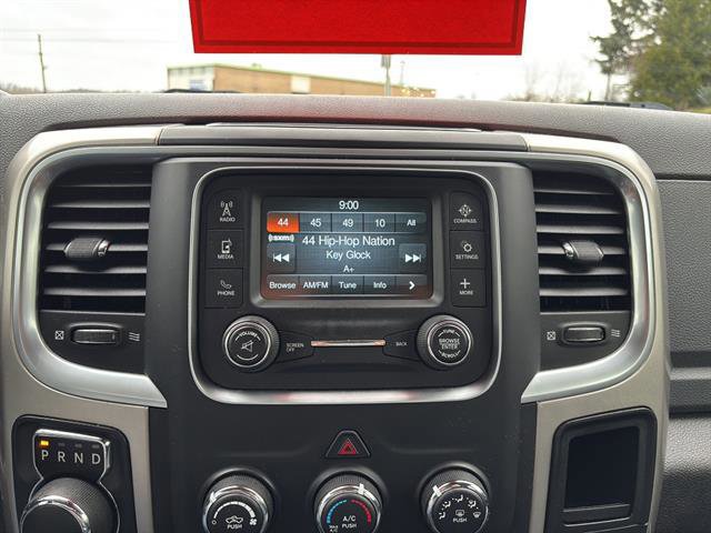 Used 2019 RAM 1500 Classic SLT image 22
