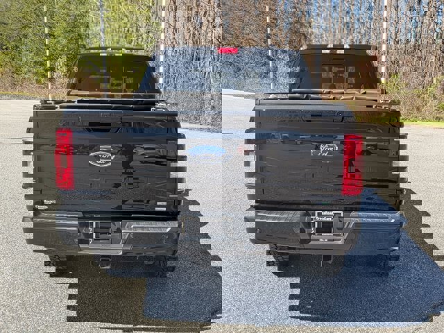 Certified 2022 Ford F150 XLT w/ Equipment Group 302A High image 5