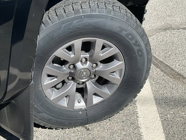 Used 2019 Toyota Tacoma SR5 AWD/4WD image 36