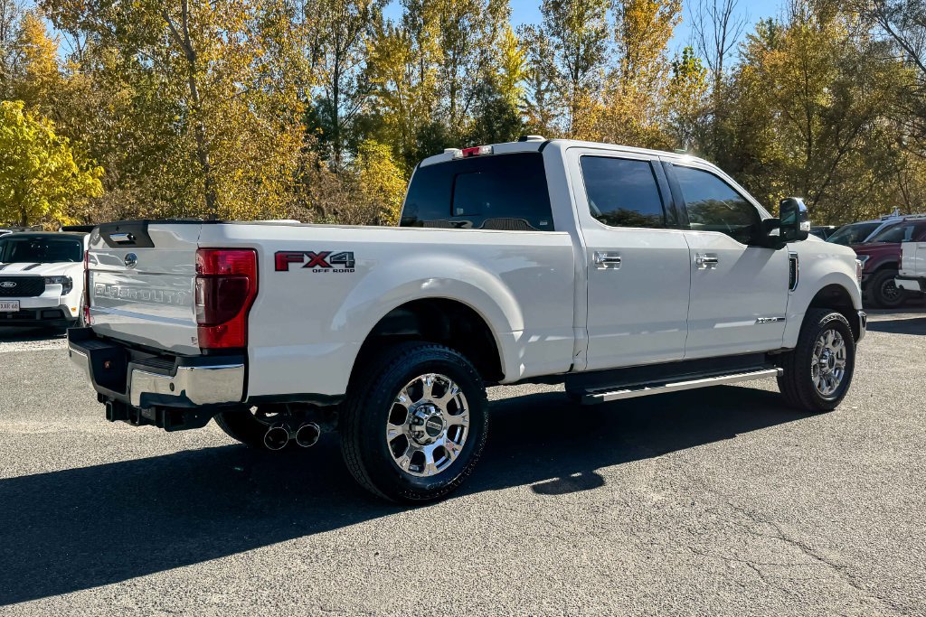 Certified 2022 Ford F350 Lariat w/ Chrome Package AWD/4WD image 3