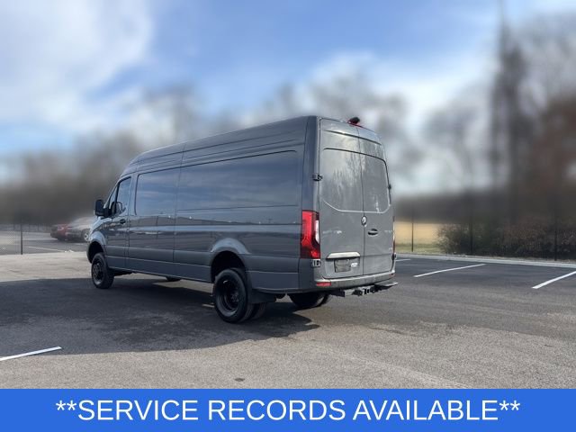 Used 2024 Mercedes-Benz Sprinter 3500 image 4