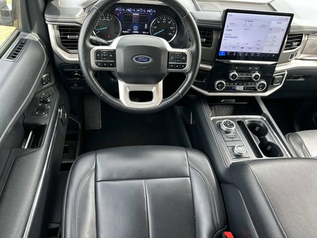 Certified 2024 Ford Expedition XLT AWD/4WD image 18
