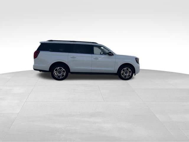 Certified 2025 Ford Expedition Max Active image 5