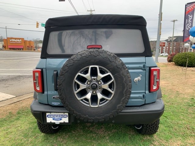 Certified 2022 Ford Bronco Badlands image 2