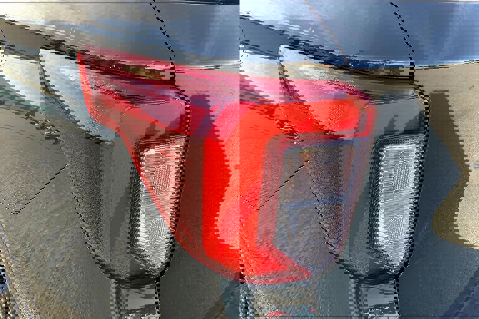 Certified 2024 Ford Explorer ST w/ Equipment Group 401A image 27