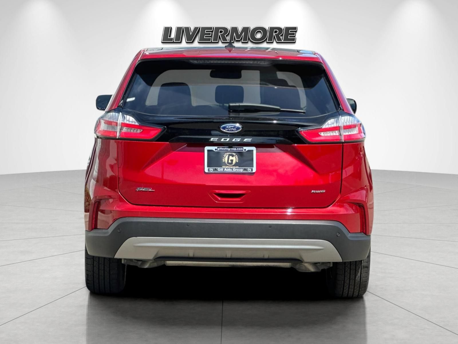 Certified 2024 Ford Edge SEL w/ Convenience Package AWD/4WD image 4