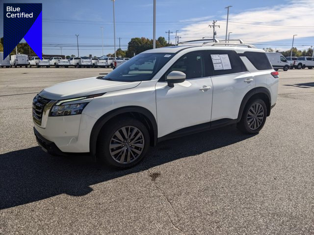 Used 2023 Nissan Pathfinder SL w/ SL Premium Package