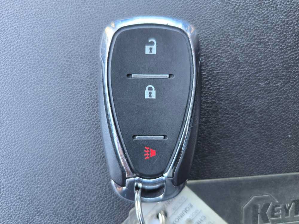 Used 2019 Chevrolet Equinox LT FWD image 21