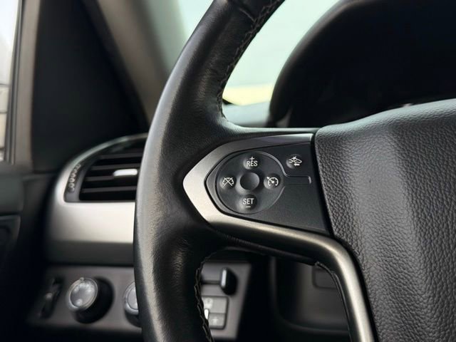 Used 2020 Chevrolet Suburban LT AWD/4WD image 9