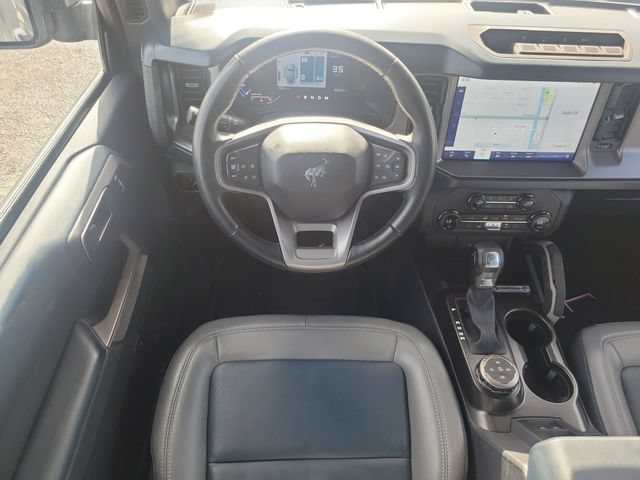 Certified 2023 Ford Bronco Outer Banks w/ Sasquatch Package AWD/4WD image 9
