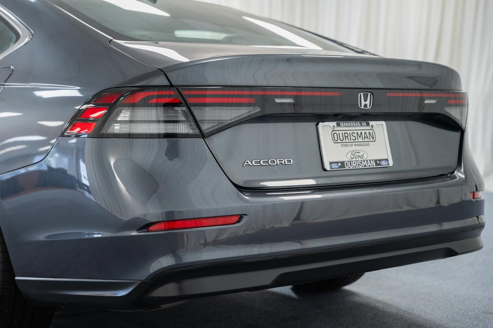 Used 2024 Honda Accord EX image 5