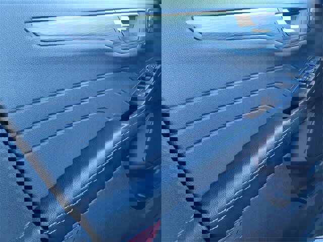 Certified 2023 Ford Escape Platinum image 37