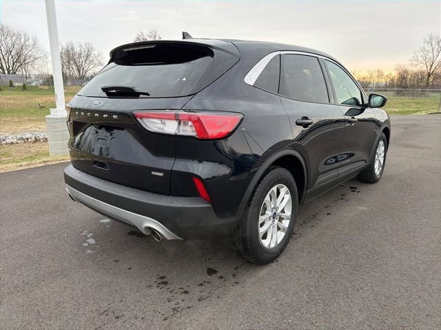 Certified 2021 Ford Escape SE image 4