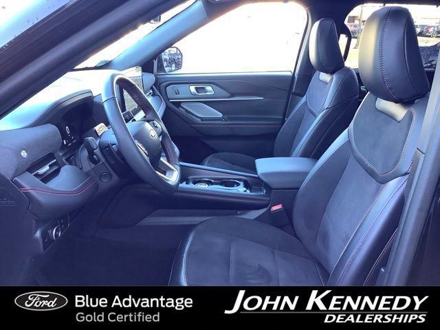 Certified 2025 Ford Explorer ST image 11