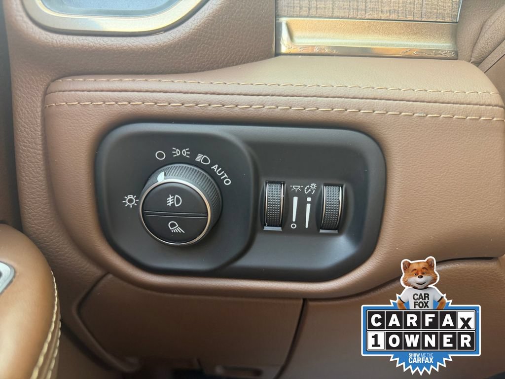 Used 2022 RAM 3500 Limited AWD/4WD image 31