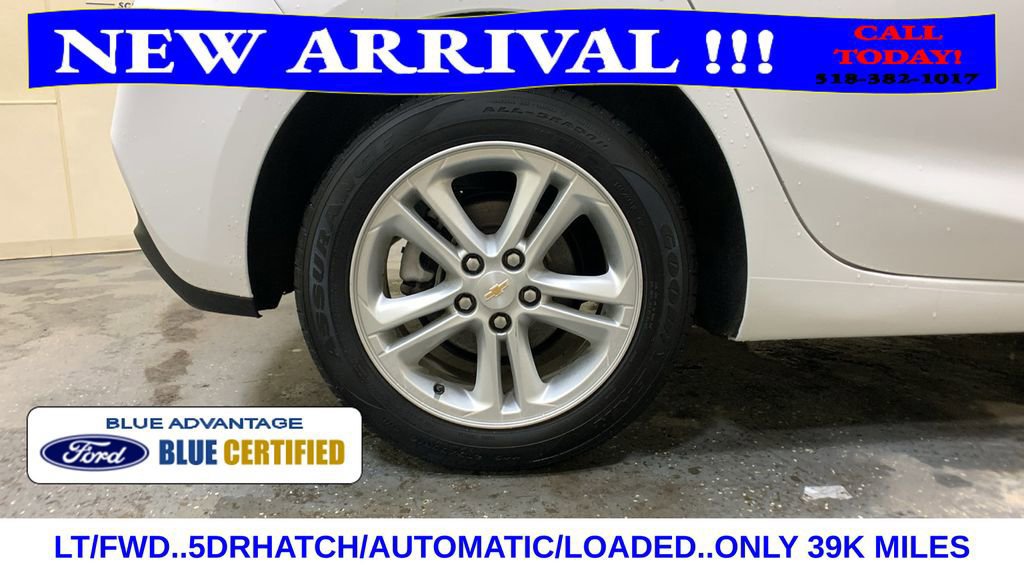 Used 2018 Chevrolet Cruze LT image 16