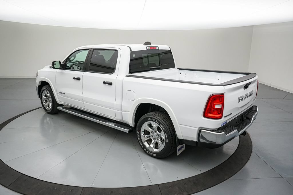 Used 2025 RAM 1500 Big Horn AWD/4WD image 6