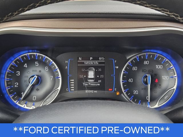Used 2022 Chrysler Voyager LX FWD image 32