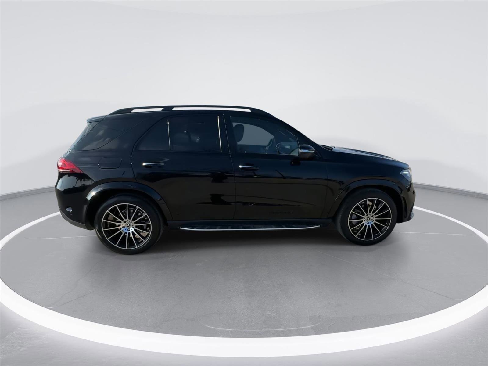 Used 2022 Mercedes-Benz GLE 350 image 3