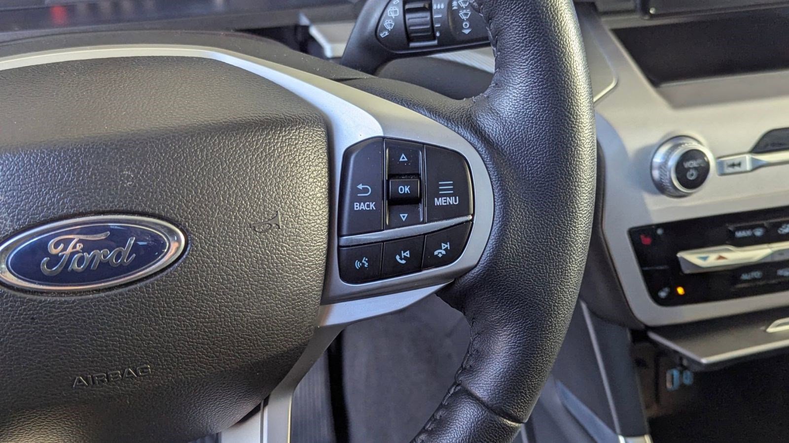 Certified 2023 Ford Explorer XLT w/ Equipment Group 202A image 15