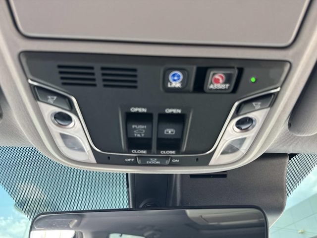 Used 2021 Honda Pilot Elite image 24