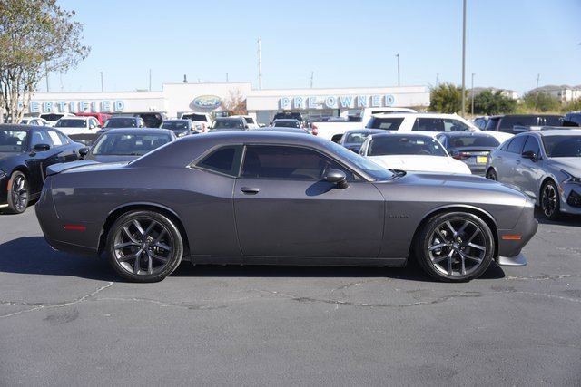 Used 2021 Dodge Challenger R/T w/ Blacktop Package image 2