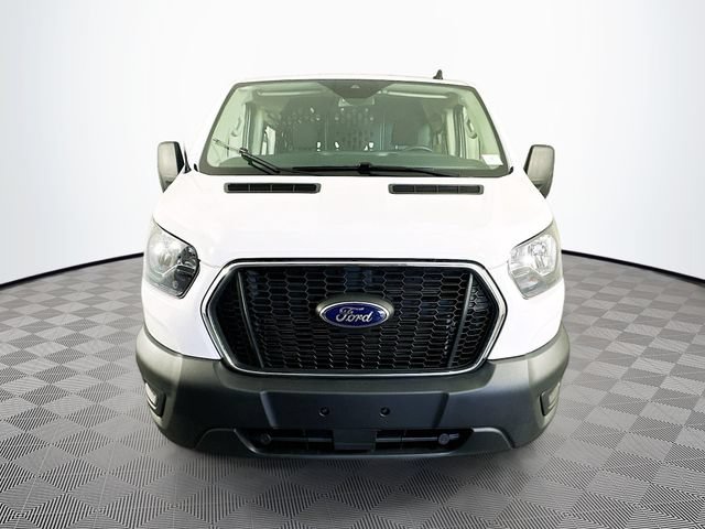 Certified 2025 Ford Transit 250 Low Roof w/ Exterior Upgrade Package RWD image 5