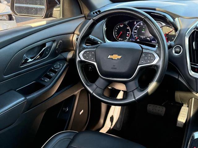 Used 2023 Chevrolet Traverse Premier AWD/4WD image 11
