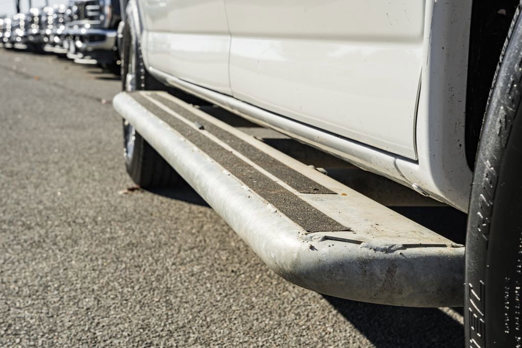 Used 2023 GMC Savana 2500 image 18