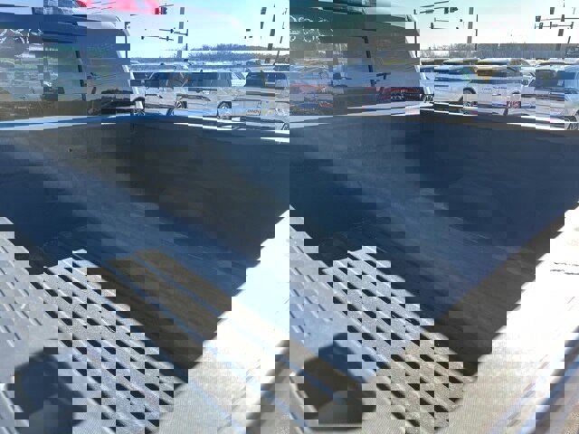 Used 2018 GMC Sierra 1500 SLT image 9