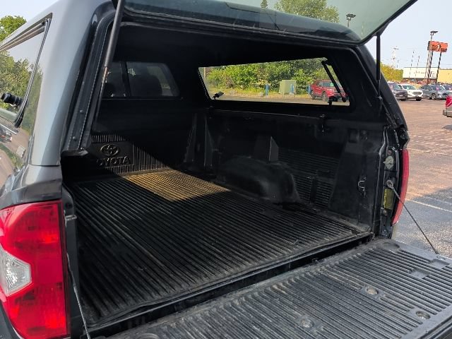 Used 2021 Toyota Tundra SR5 AWD/4WD image 9