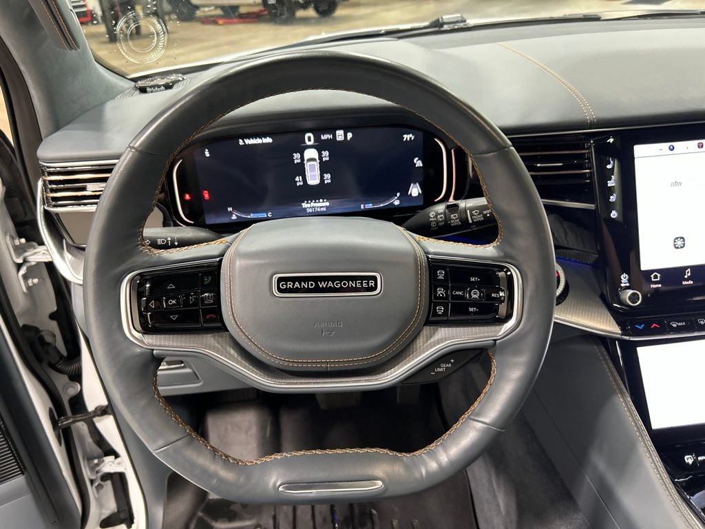 Used 2023 Jeep Grand Wagoneer Series III AWD/4WD image 16