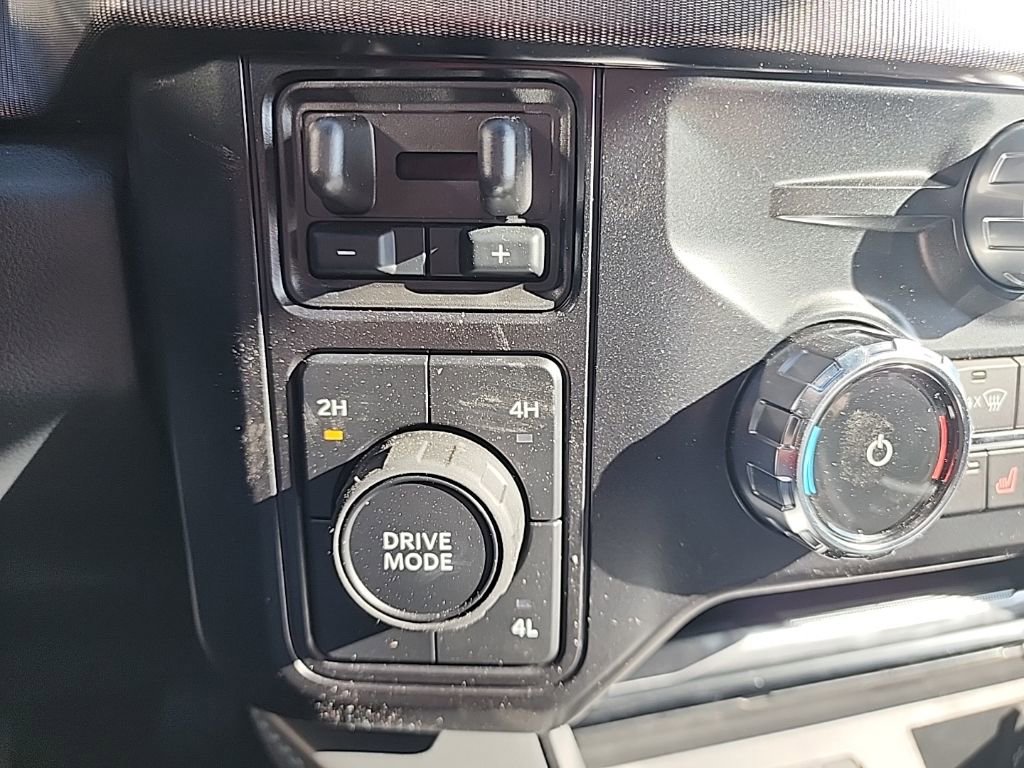 Certified 2026 Ford F350 Platinum image 17