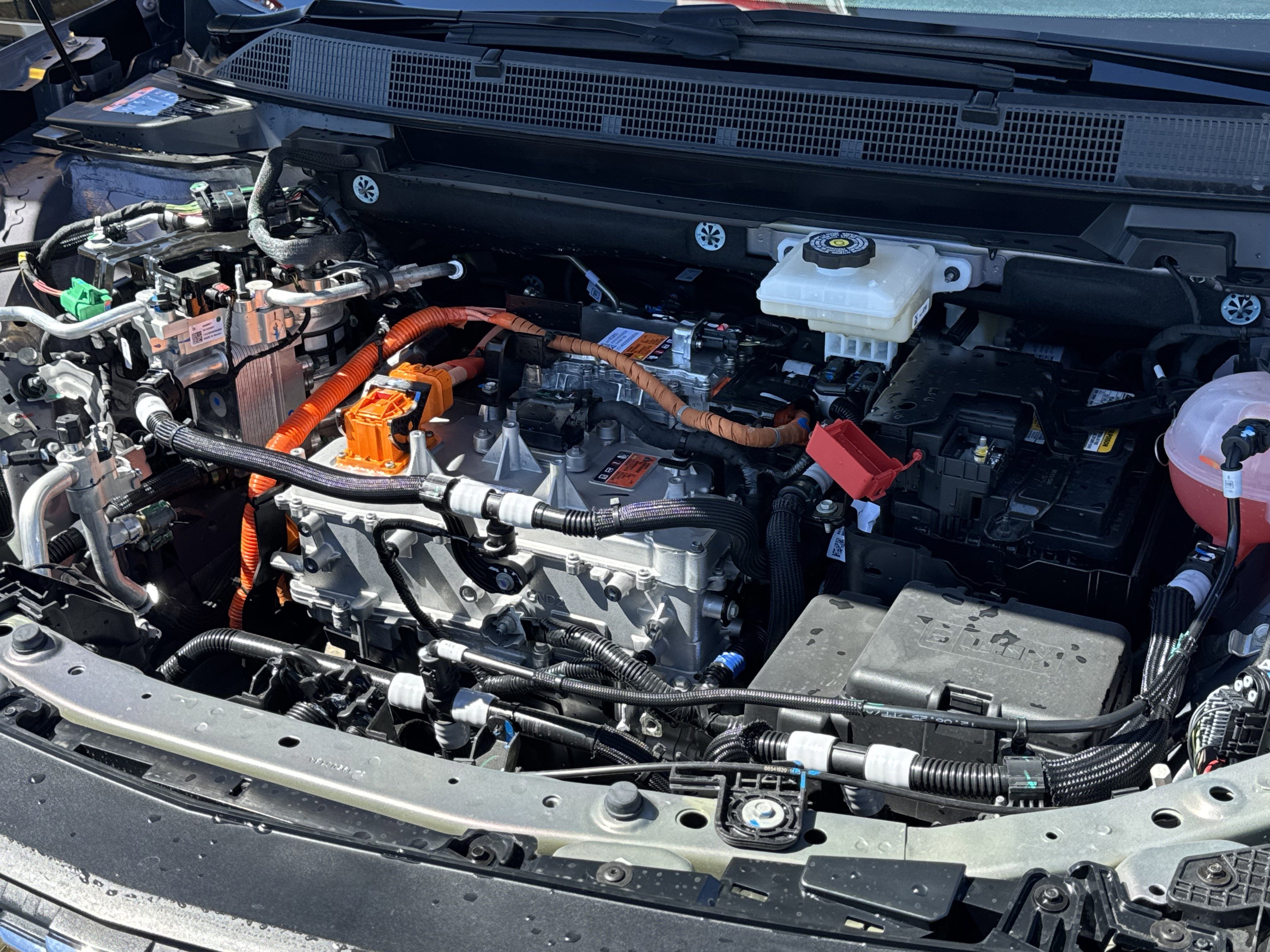 Used 2026 Chevrolet Equinox EV LT image 24