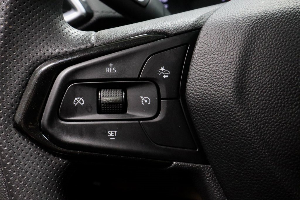 Used 2023 Chevrolet TrailBlazer LT w/ Convenience Package image 26