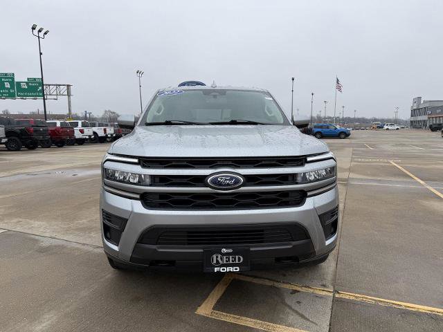 Certified 2022 Ford Expedition XLT AWD/4WD image 3