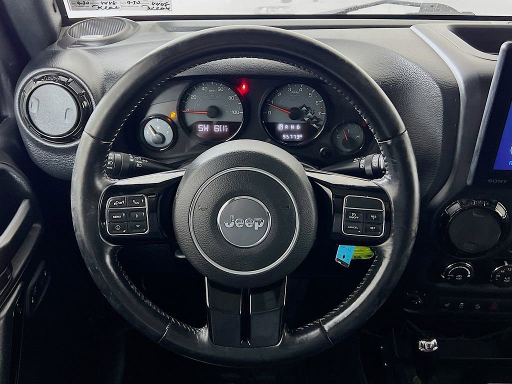 Used 2017 Jeep Wrangler Unlimited Sahara AWD/4WD image 14