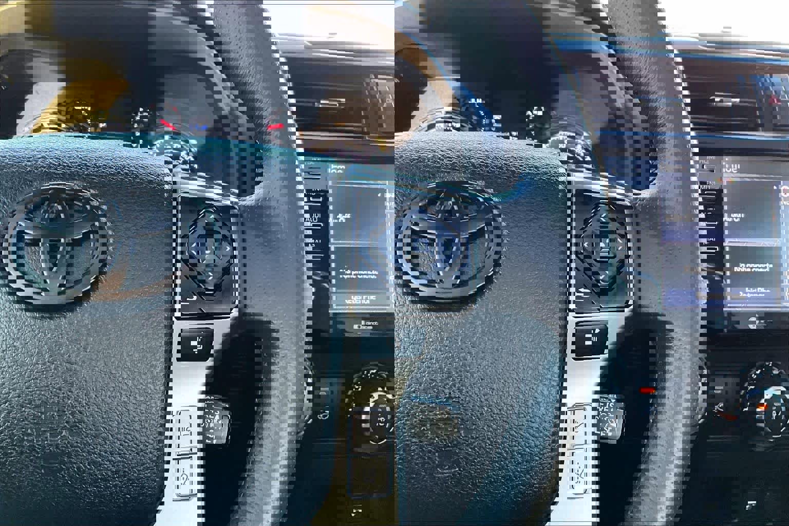 Used 2022 Toyota 4Runner SR5 Premium w/ Moonroof Package image 23